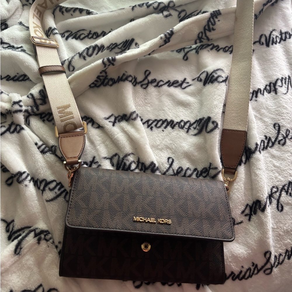 Michael Kors Cream and Brown Crossbody Bag with Adjustable Straps